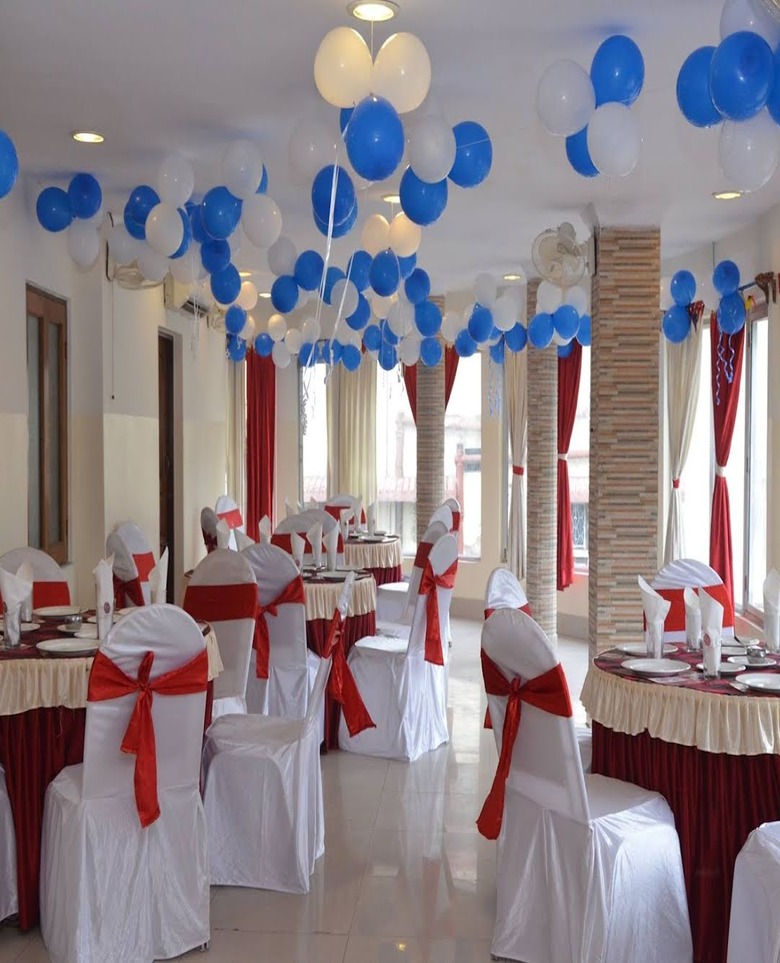 300 sq.ft and 500 sq.ft halls available for party